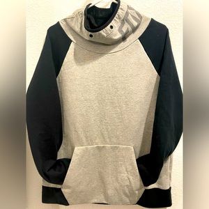 Fox racing woman’s cowl neck sweatshirt size XL Grey & black